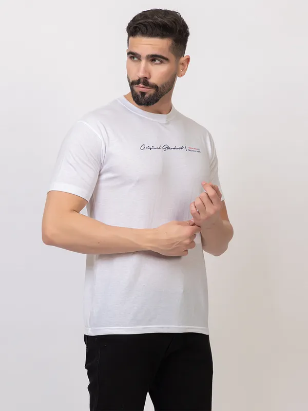 White_T-shirt