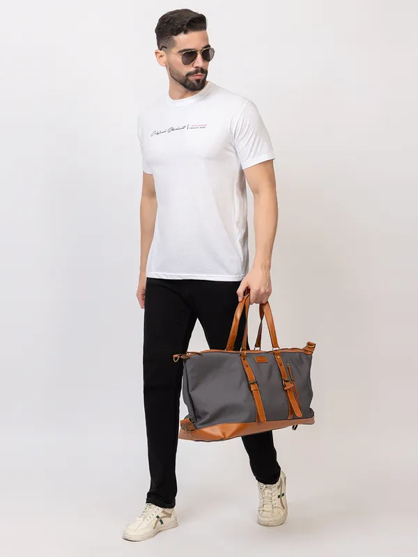 White_T-shirt
