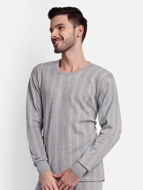 Grey_Round_Neck_Thermal_Top