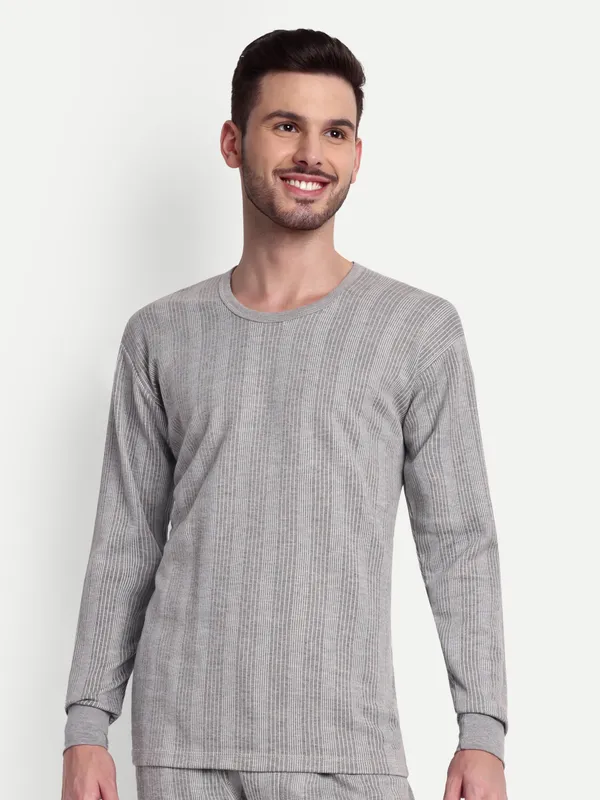 Grey_Round_Neck_Thermal_Top