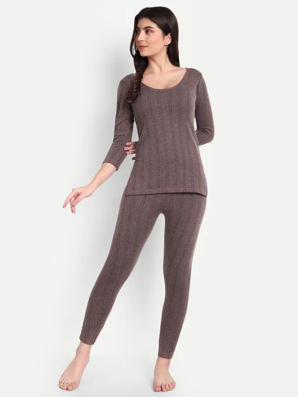 Coffee_Cotton_Blend_Three_Quarter_Thermal_Top_For_WoMen