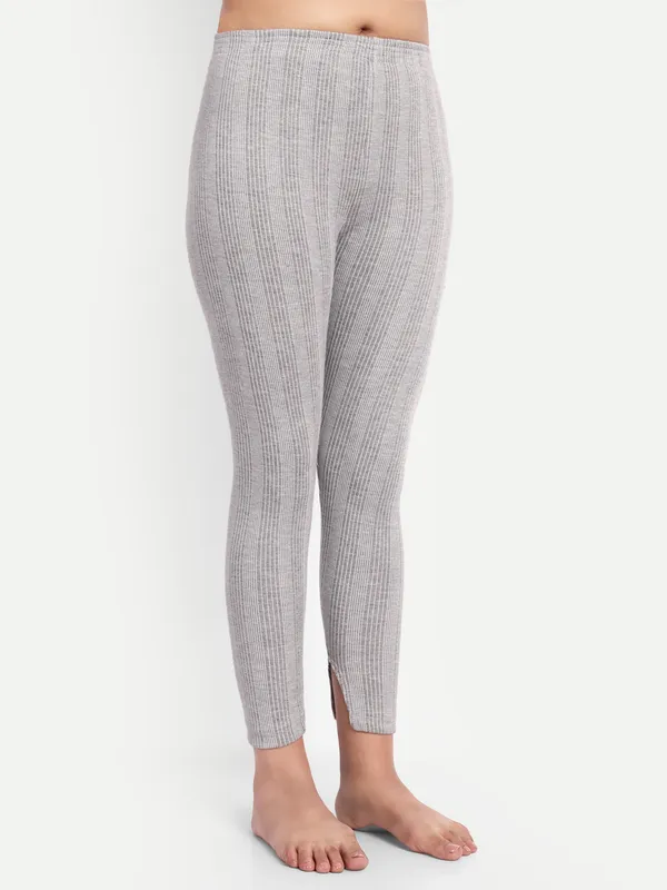 Grey_Cotton_Blend_Sleeveless_Thermal_Set_(Top_&_Bottom)_For_Women