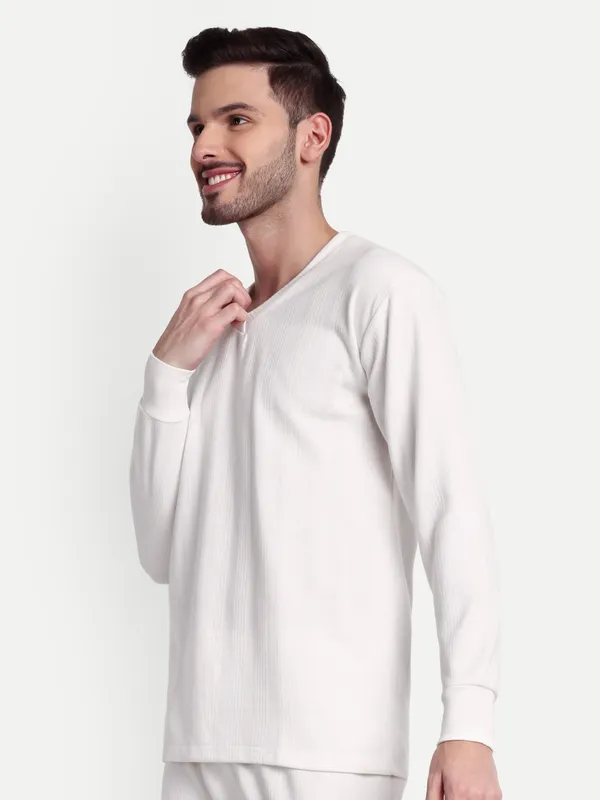 Off-White_V-Neck_Thermal_Top