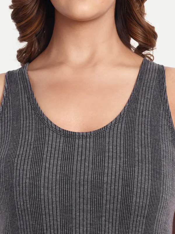 Charcoal_Cotton_Blend_Sleeveless_Thermal_Set_(Top_&_Bottom)_For_Women