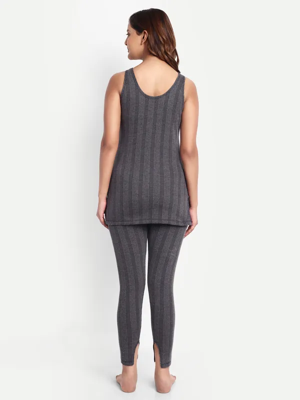 Charcoal_Cotton_Blend_Sleeveless_Thermal_Set_(Top_&_Bottom)_For_Women
