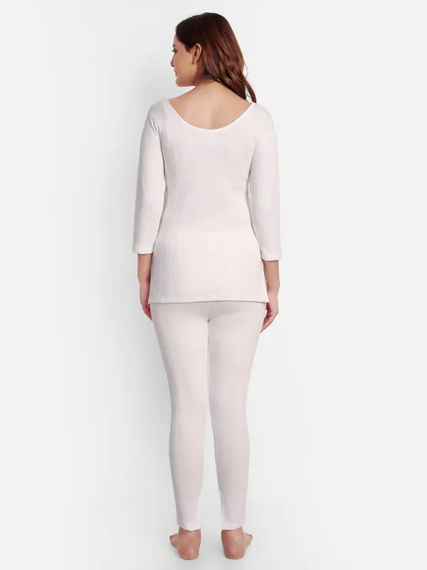Off-White_Cotton_Blend_Three_Quarter_Sleeves_Thermal_Set_(Top_&_Bottom)_For_Women