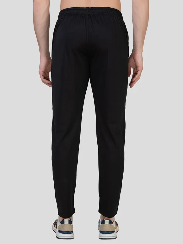 Black_Premium_Lycra_Joggers