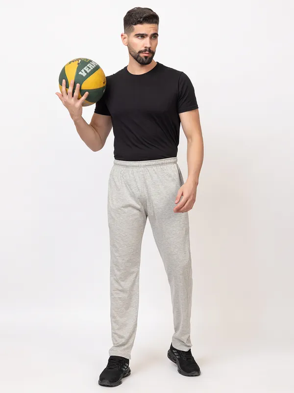 Grey_Essential_Regular_Fit_Trackpants