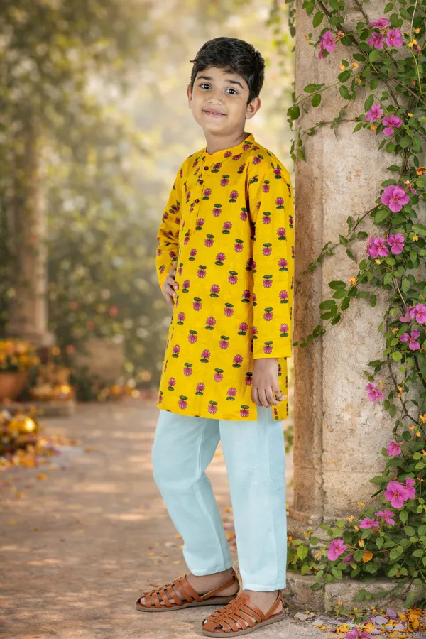 Yellow_Lotus_Kurta_Pajama_Set