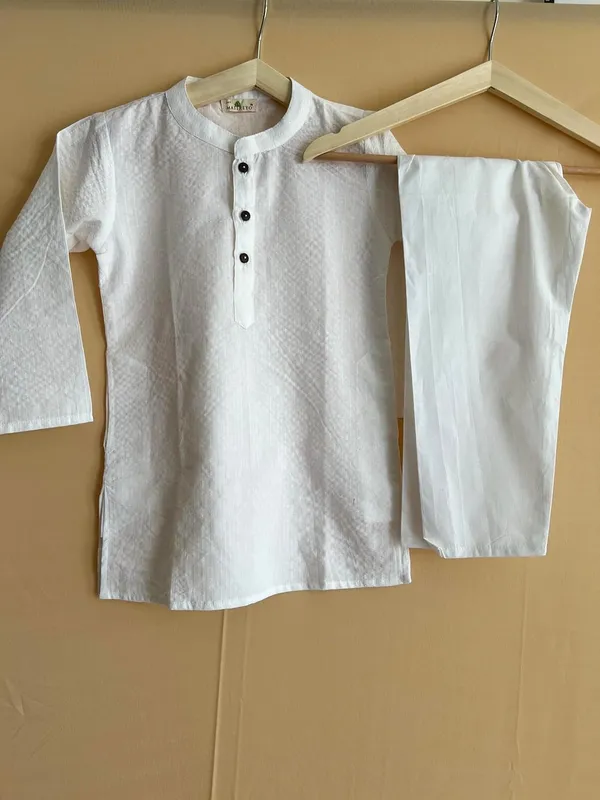 White_Pure_Cotton_Regular_Fit_Full_Sleeve_Kurta_Pyjama_Set_For_Boys