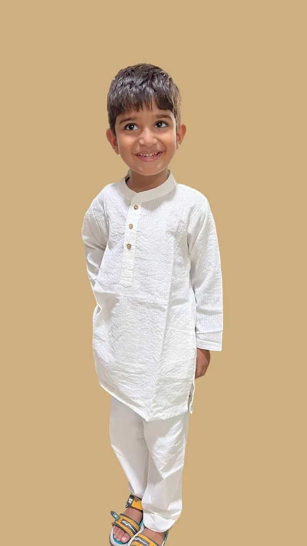 White_Pure_Cotton_Regular_Fit_Full_Sleeve_Kurta_Pyjama_Set_For_Boys