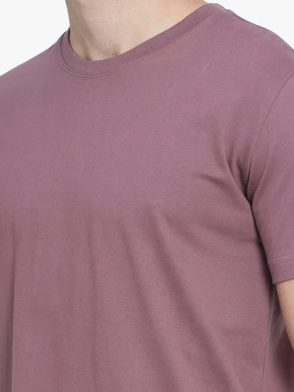 Mauve_Solid_Cotton_T-Shirt_For_Men
