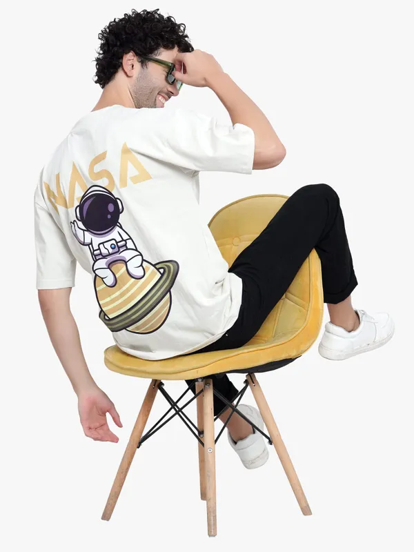 Cream_Nasa_Printed_Oversize_Cotton_T-Shirt_For_Men