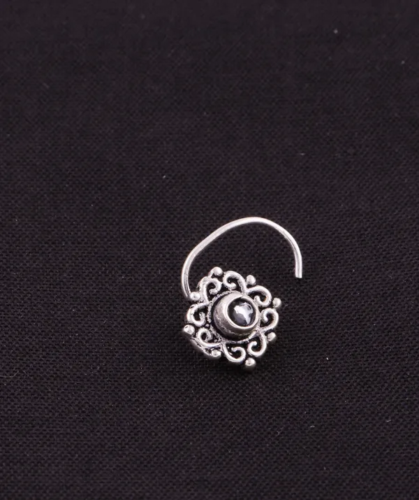 Silver_Premium_Nose_Pin_Cutstn_925_ST