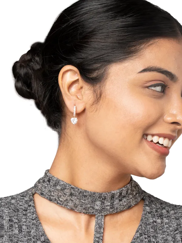 Silver_Premium_Bali_Studs_Cz_St_Hanging_925ST
