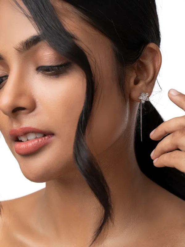 Silver_Premium_Earring_Dangles_Sui_Dhaga_925ST