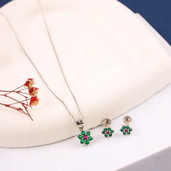 Silver_Premium_Nakshatra_Earring_Pendent_Set_925ST