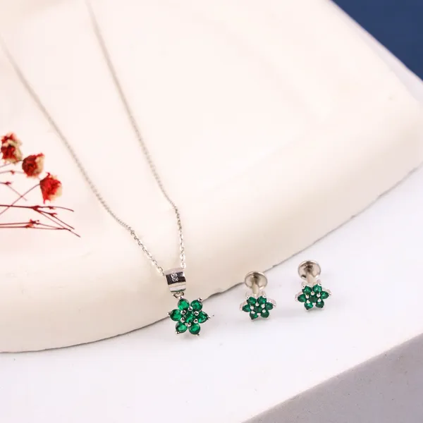 Silver_Premium_Nakshatra_Earring_Pendent_Set_925ST