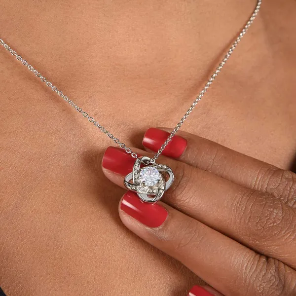 Brass_Daughter_Eternal_Hug_Necklace