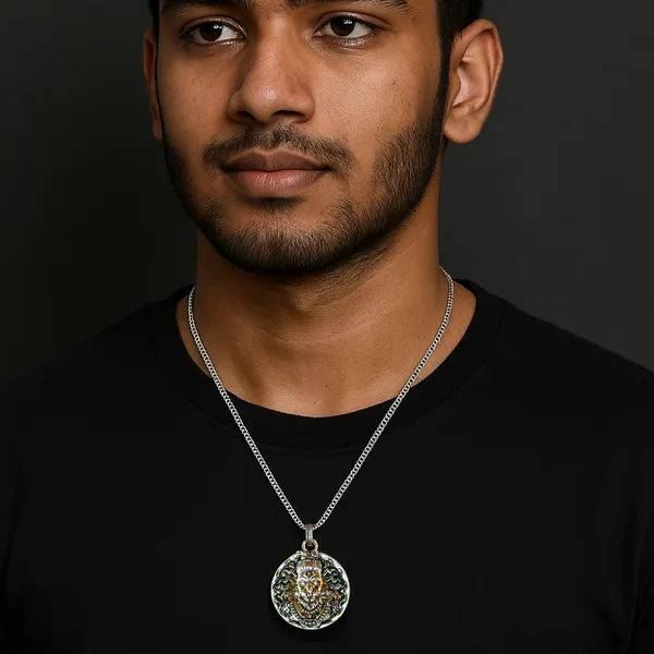 Brass_To_My_Son_-_Hanumanji_Strength_Silver_Pendent_-_Standard_Gift_Box