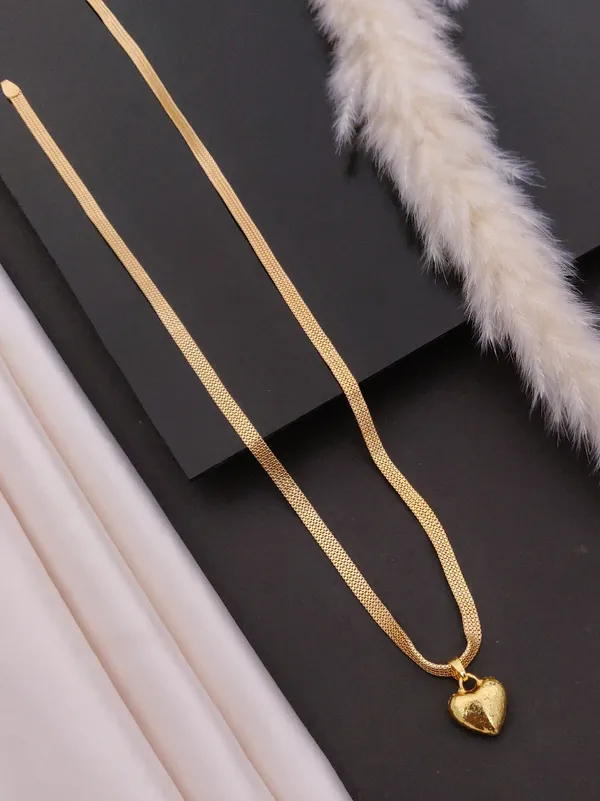 Elegant_Gold-Plated_Jewelry_Set_for_Women_Ã¢â‚¬â€œ_Heart_Pendant_Chain_Necklace_with_Matching_Designer_Bracelet"