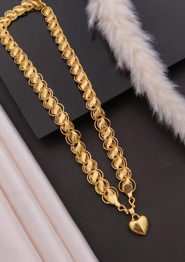 Elegant_One_Gram_Gold_Plated_Pendant_Chain_For_Men