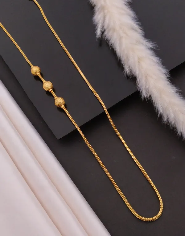 High_Quality_Mop_M.S_chain_for_women,_featuring_a_traditional_design_with_1-gram_gold_plating_over_Brass.__Stylish_High_Gold_Plated_24_inch