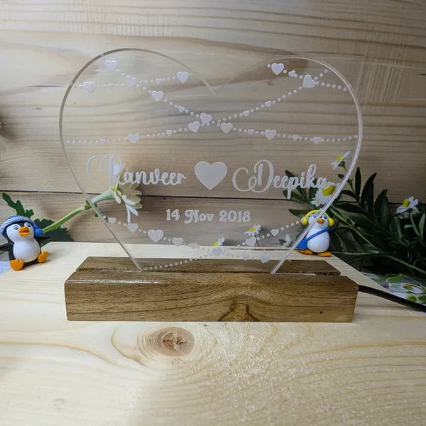 Personalized_Acrylic_Led_Heart_Lamp_With_Wooden_Base_Custom_Couple_Names_&_Date_Romantic_Gift_For_Weddings,_Anniversaries,_Valentine's_Day,_And_Special_Occasions