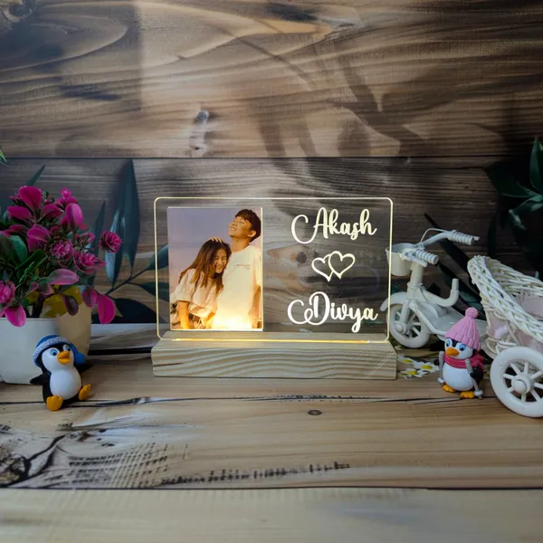 Best_Gift_For_Couples_-_Personalized_Acrylic_Led_Lamp_With_1_Image_And_Names_Written_With_Wooden_Led_Base_-_Best_Anniversary,_Wedding_Gift_For_Couples