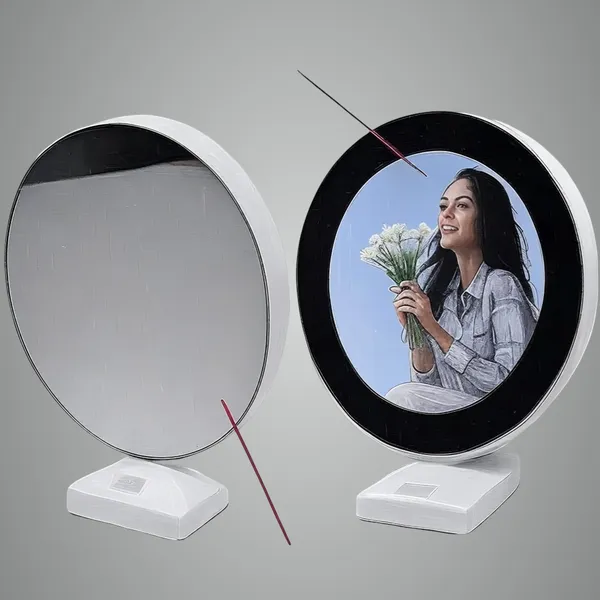 Personalized_Photo_Magic_Mirror_-_Turns_Photo_On_With_Led_Light