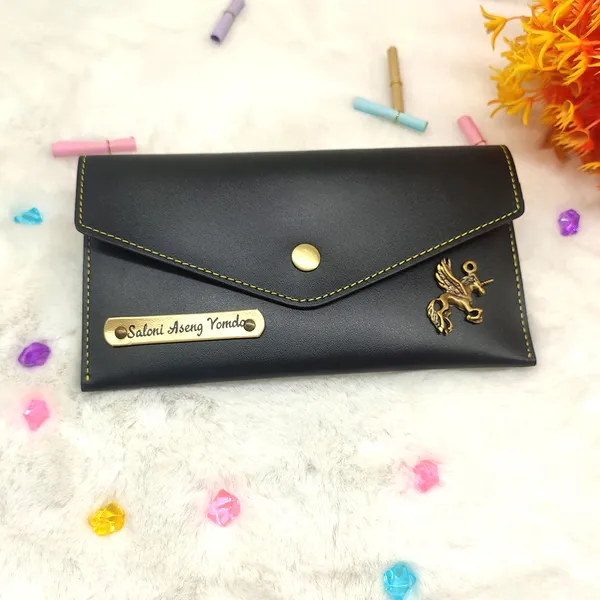 Personalized_Leather_Women_Clutch_With_Custom_Name