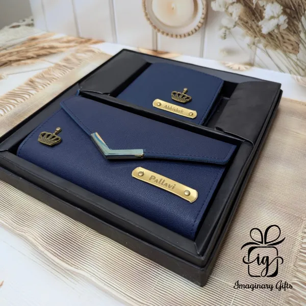Custom_Name_Couple_Wallet_Gift_Set_-_Matching_Wallets