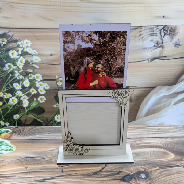 Cute_Wooden_Photo_Stand_With_Floral_Design_-_Perfect_Gift