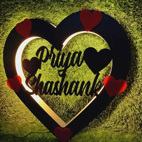 Custom_Name_Heart_Wooden_Sign_With_Small_Hearts_-_Unique_Couple_Gift
