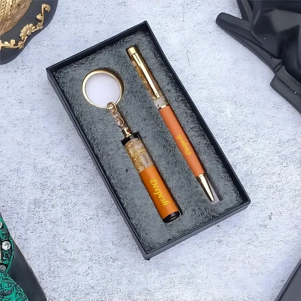 Personalized_Zari_Pen_And_Keychain_Set_With_Custom_Name_Engraving