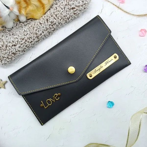 Personalized_Leather_Women_Clutch_With_Custom_Name