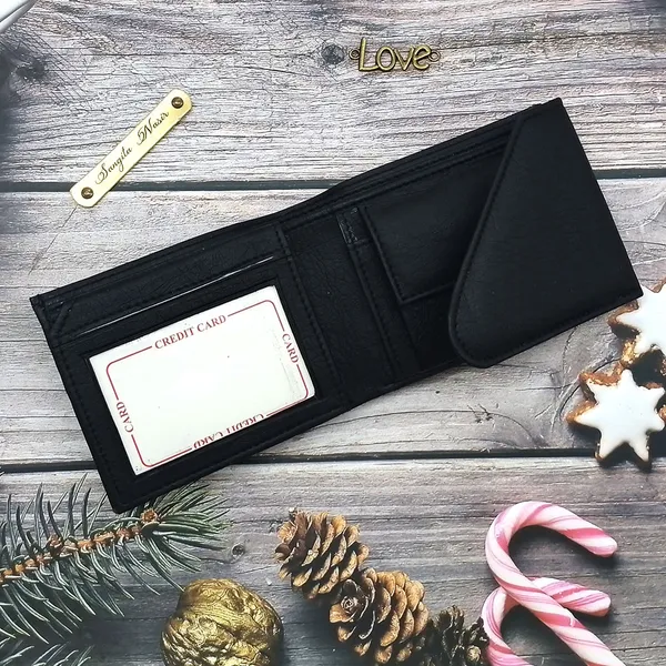 Stylish_Two-Tone_Flap_Men_Wallet_-_Personalized_Gift_For_Him