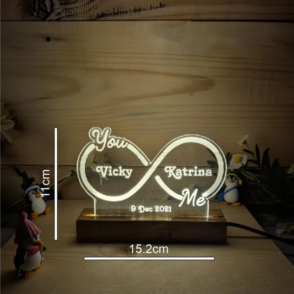 Personalized_Acrylic_Infinity_LED_Lamp_with_Wooden_Base
