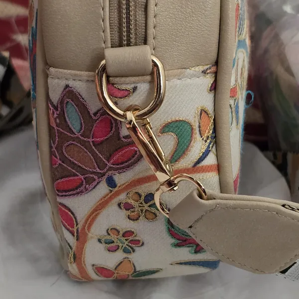 Beige_Leather_Sling_Bag_For_Women_&_Girls