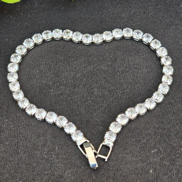 Silver_Stainless_Steel_American_Diamond_Square_Shaped_Bracelet