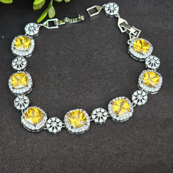 Golden_Stainless_Steel_Topaz_With_American_Diamond_Bracelet