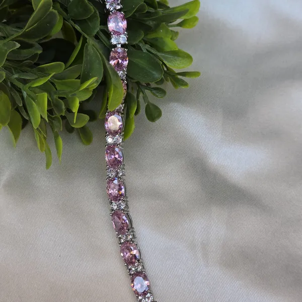 Pink_Stainless_Steel_Topaz_With_American_Diamond_Oval_Shaped_Bracelet