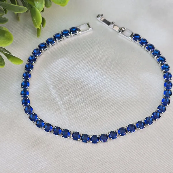 Blue_Stainless_Steel_Sapphire_Square_Shaped_Bracelet