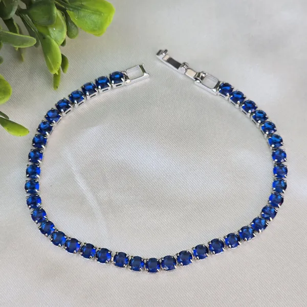 Blue_Stainless_Steel_Sapphire_Square_Shaped_Bracelet