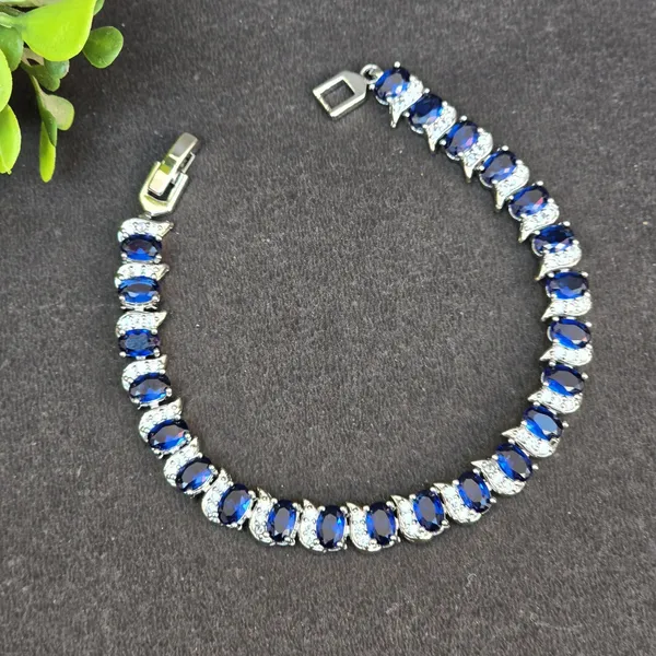 Blue_Stainless_Steel_Sapphire_With_American_Diamond_Fish_Cut_Bracelet_For_Women