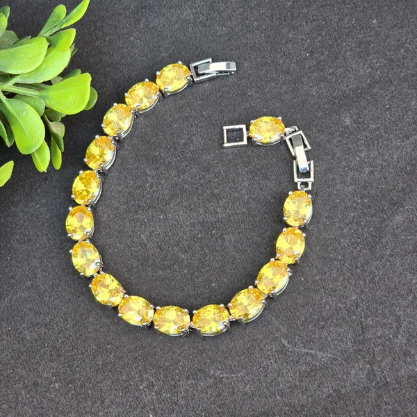 Yellow_Stainless_Steel_Topaz_With_American_Diamond_Fish_Cut_Bracelet