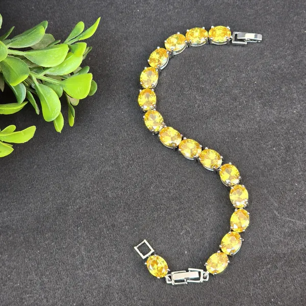 Yellow_Stainless_Steel_Topaz_With_American_Diamond_Fish_Cut_Bracelet