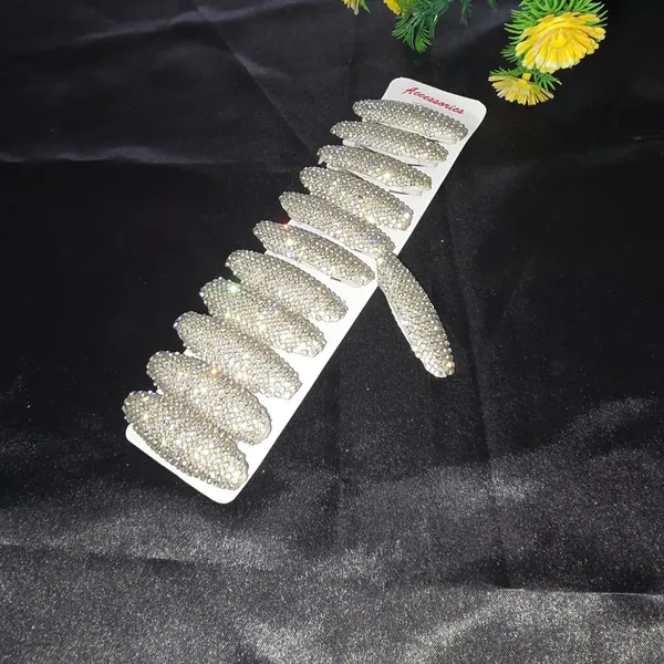 Off_White_Stainless_Steel_&_Non_Toxic_Material_With_Crystal_Hijab_Pins_For_Women
