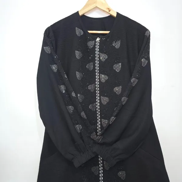 Black_Georgette_Abaya_With_Front_Zip_&_Crystal_Work