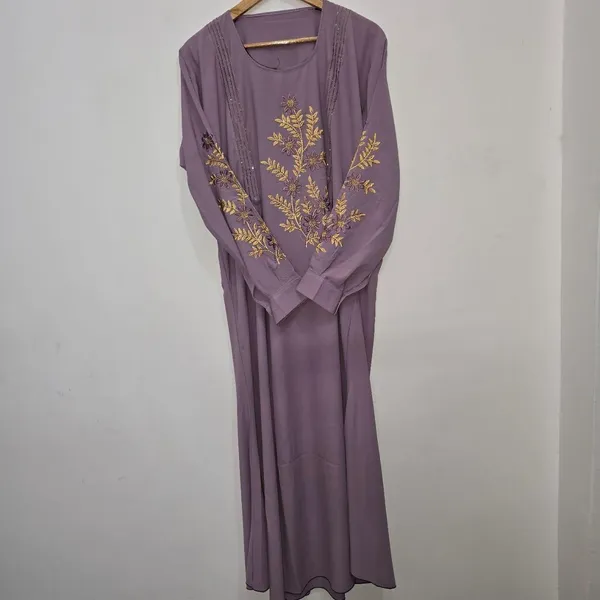 Purple_Georgette_Abaya_With_Golden_Embroidery